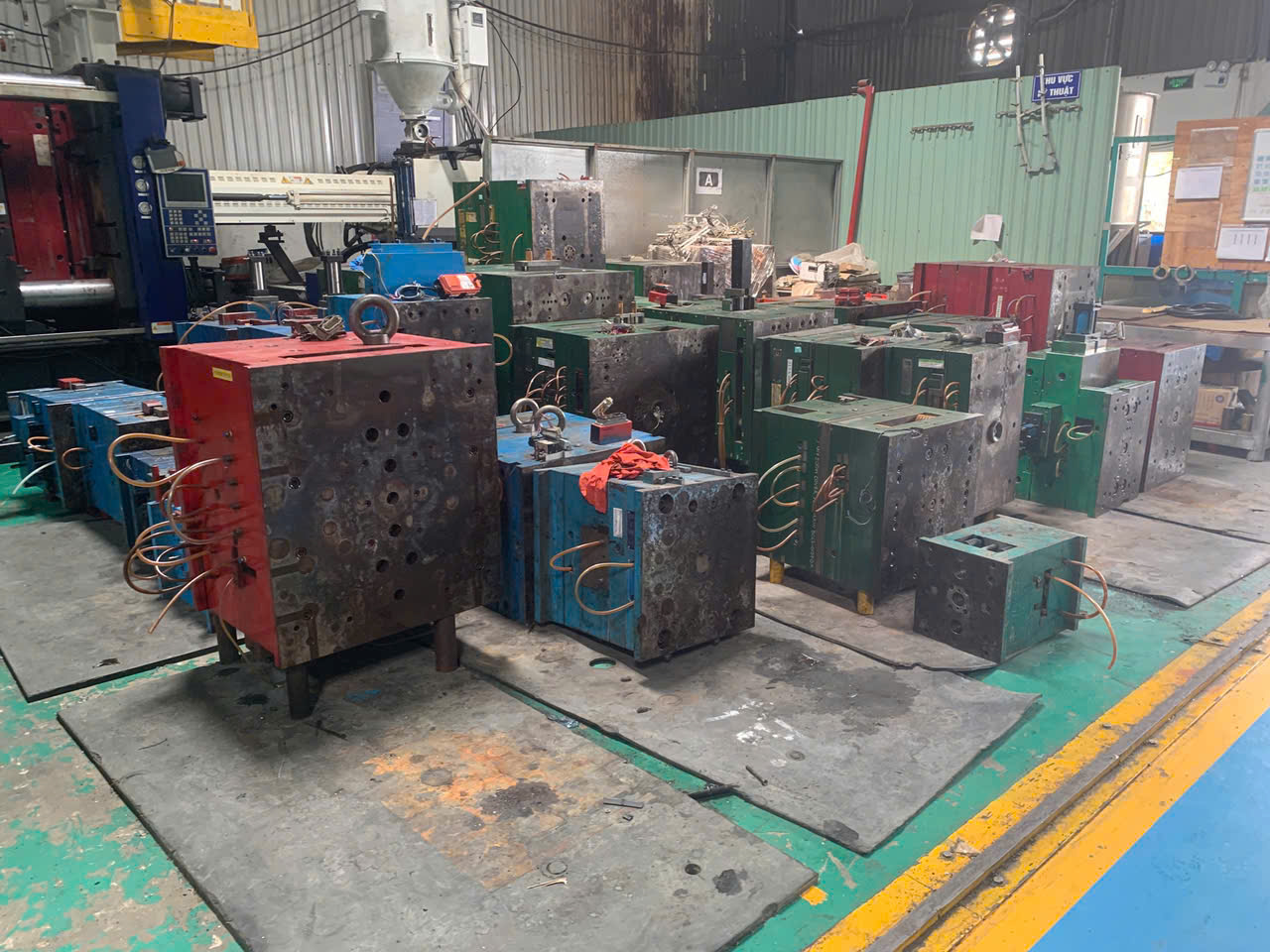 Mold storage area.jpg